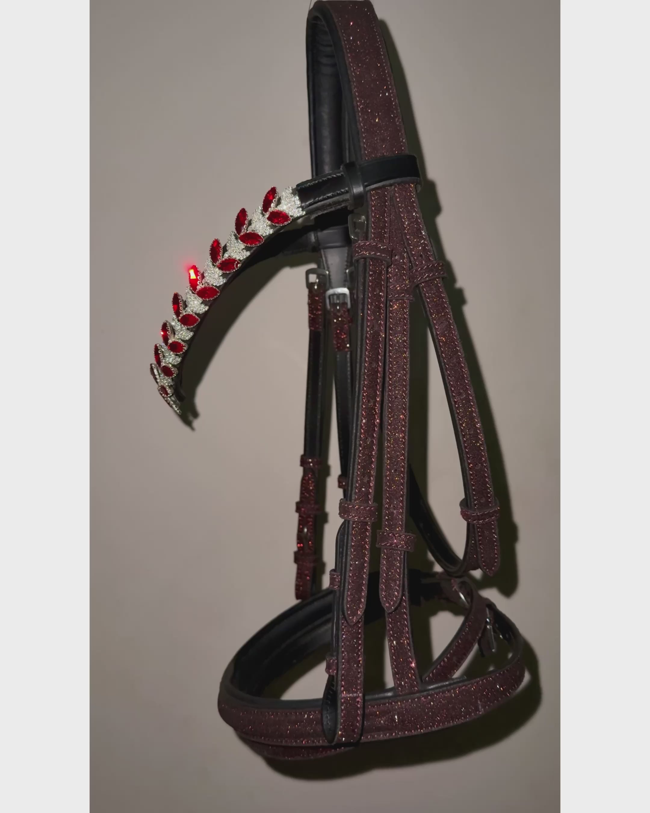 Bride impériale rubis avec rênes